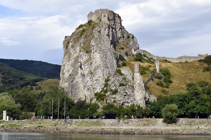 ¿Cómo llegar al castillo de Devin?