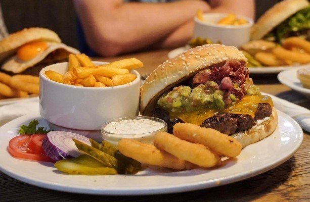 La mejor hamburguesa de Bratislava: BeAbout