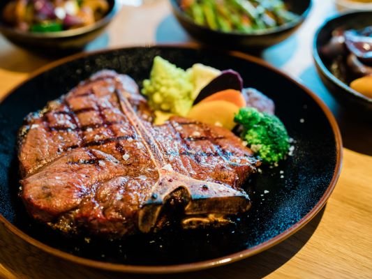 Best steak restaurant in Bratislava: Meet Meat