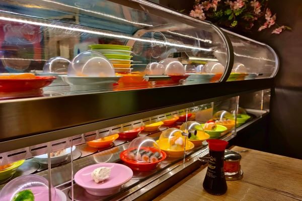 Running sushi Bratislava