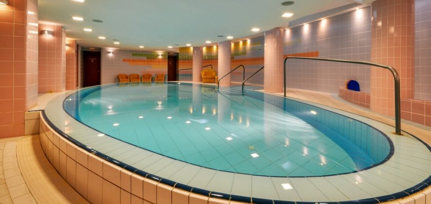 Swimming pool Bratislava - Hotel Devin