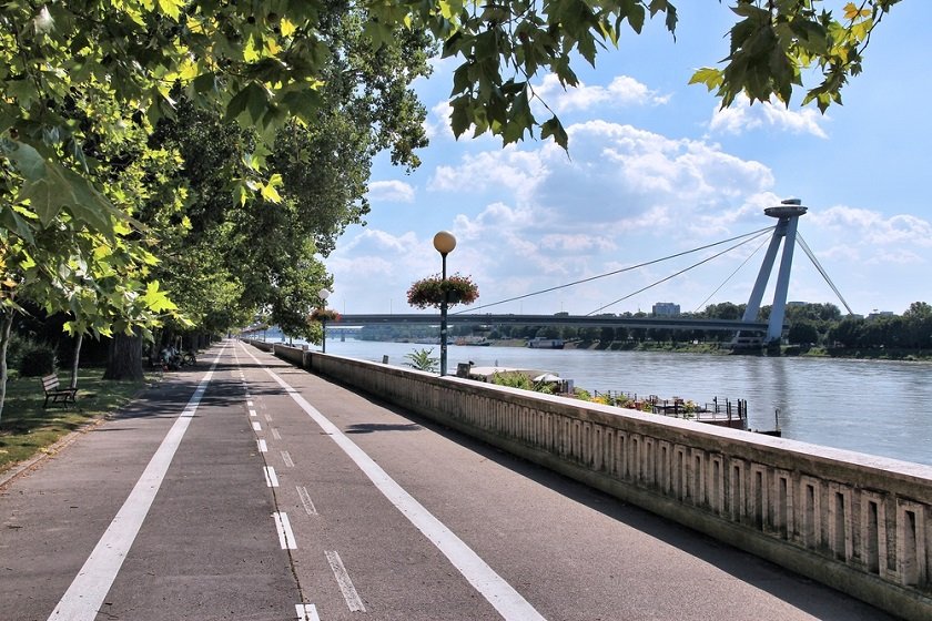 Itineraries for bike trips around Bratislava