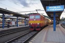 Estación Central de Ferrocarril-Bratislava